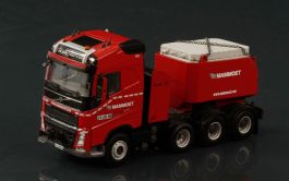 Camion avec ballast et plaques Stelcon aux couleurs MAMMOET – VOLVO FH4