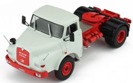 Miniature Ixomodels MAN 4x2 Bleu Avec Remorque Porte-voitures, échelle 1/43