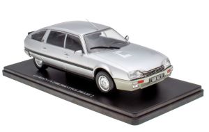 G111V004 - Voiture de 1986 couleur grise – CITROEN CX 2500 PRESTIGE Phase 2