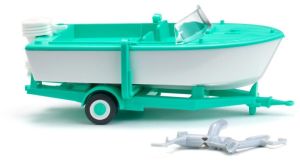 WIK009503 - Bateau a moteur couleur blanc et vert clair