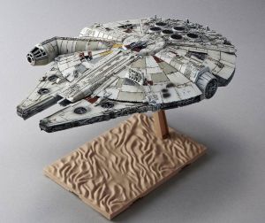 REV01211 - Maquette STAR WARS à assembler - Millenium Falcon