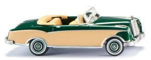 WIK014302 - Voiture cabriolet de couleur verte - MERCEDES 220 S