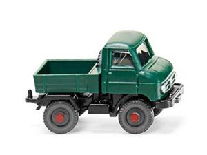 WIK097204 - Véhicule utilitaire de couleur vert - UNIMOG U 411