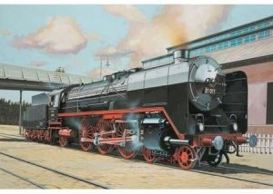 REV02172 - Maquette à assembler - Locomotive Heavy Express class 1 avec rail