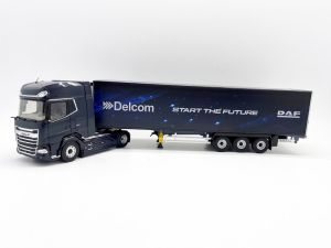 ELI118085 - Camion avec remorque – Transport DELCOM – DAF XG+ 4x2