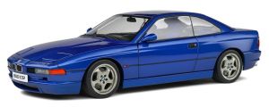 Voiture de 1990 couleur bleu - BMW 850 (E31) CSI