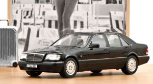NOREV183045 - Voiture de 1997 couleur noire métallisé - MERCEDES S600