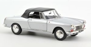 NOREV184835 - Voiture cabriolet de 1967 couleur grise - PEUGEOT 404
