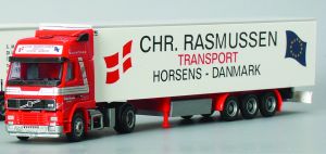 Camion avec remorque frigorifique 3 essieux "Rasmussen" VOLVO FH10