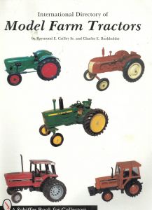 Livre Model farm tractors