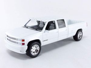 Voiture pick-up de 1997 couleur blanc – CHEVROLET 3500 Crew Cab silverado