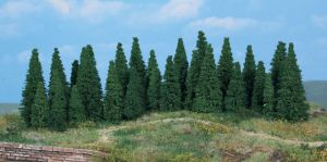 HEK2240 - Décor pour diorama - 30 Sapins de 4 à 7cm