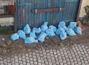 JUW23396 - Accessoires pour diorama - 20 sacs poubelles bleus