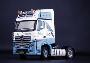 IMC32-0149 - Camion 4x2 EKB VAN DRIEL – MERCEDES ACTROS GIGASPACE