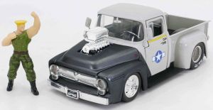 JAD34373 - Voiture de 1956 couleur grise avec personnage Guile – FORD F100