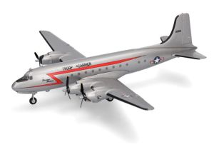 HER573177 - Avion militaire Douglas C-54 Skymaster U.S. Air Force bombardier