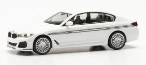 HER421065 - Voiture de couleur blanche – BMW alpina B5