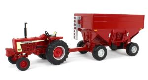 ERT44435 - Tracteur avec remorque à gravité - FARMALL 806