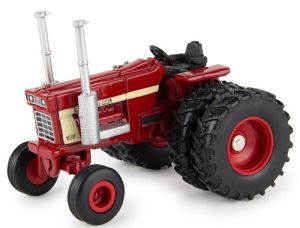 ERT44450 - Tracteur avec roues jumelées - IH 1468 V8
