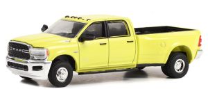 GREEN46110-E - Véhicule sous blister de la série DUALLY DRIVERS - RAM 3500 big Horn 2019 sécurité nationale