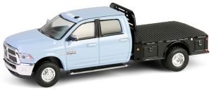 GREEN46160-C - Véhicule sous blister de la série DUALLY DRIVERS - RAM 3500 dually plateau de 2018