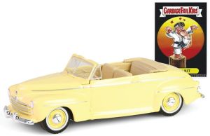 GREEN54110-A - Voiture sous blister de la série GARBAGEPAILKIDS - FORD Super Deluxe Convertible Club Coupé 1947