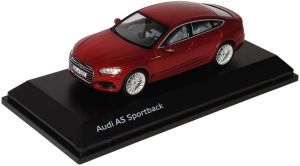 SPA5011605032 - Voiture de couleur rouge – AUDI A5 sportback