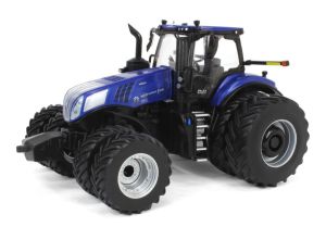 ERT61034 - Tracteur blue power - Edition Prestige - NEW HOLLAND T8.415