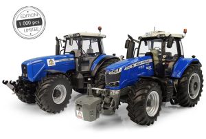 UH7123 - Tracteur de couleur bleu -  Plogmaker - MASSEY FERGUSON 8260 et 7726S