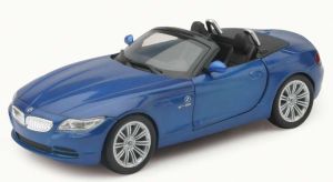 NEW71263A - Voiture de couleur bleu – BMW Z4