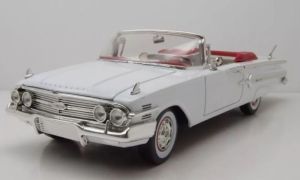 MMX73110BLANC - Voiture cabriolet de 1960 couleur blanche - CHEVROLET Impala
