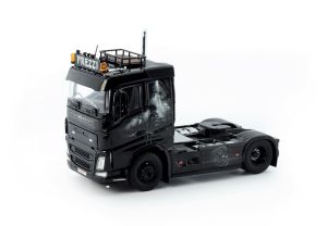 Camion solo noir PREZZI – VOLVO FH04 4x2