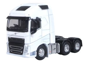 OXF76WHVOLCAB - Camion solo de couleur blanc - VOLVO FH4 Cab 6x4