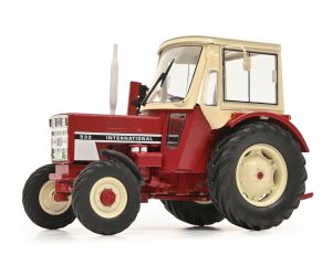 SCH7795 - Tracteur INTERNATIONAL 533