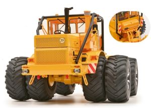 Tracteur avec roues jumelées – KIROVETS K700 A