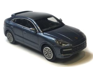 MNC870069124 - Voiture de 2019 couleur bleu métallisé - PORSCHE Cayenne coupé