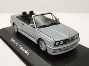 MXC940020332 - Voiture cabriolet de 1988 couleur argent – BMW M3 E30