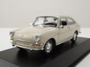MXC940055320 - Voiture de 1966 couleur beige – VW 1600TL