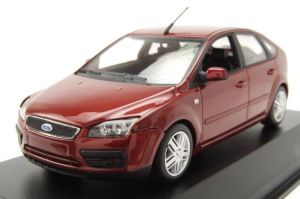 MXC940084001 - Voiture de 2004 couleur rouge - FORD Focus