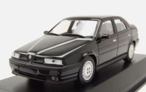 MXC940120401 - Voiture de 1992 couleur noire - ALFA ROMEO 155