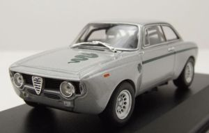 MXC940120601 - Voiture de 1968 couleur grise - ALFA ROMEO GTA 1300 Junior