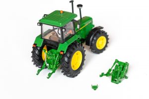 Relevage arrière tracteur JOHN DEERE Britains