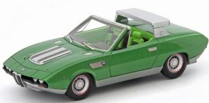 Voiture sportive BWM 2800 Spicup Bertone de 1969 de couleur verte modèle en résine