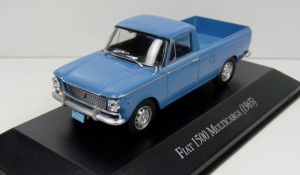 MAGARG79 - Voiture de 1965 couleur bleu – FIAT 1500 multivarga