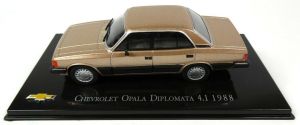 MAGCHEVYOPALA88 - Voiture berline 4 portes CHEVROLET Opala Diplomata 4.1 de 1988 de couleur beige métallisée