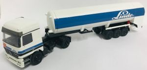 MERCEDES Actros avec citerne