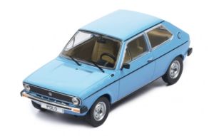 IXOCLC423N - Voiture de 1975 couleur bleu – VW Polo MKI