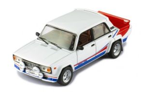 IXOCLC452N.22 - Voiture de 1983 blanche – LADA 2105 VFTS