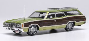 IXOCLC608N.22 - Voiture break de 1972 couleur verte - FORD LTD Couttry Squire