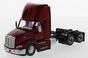 DCM71068 - Camion solo cabine Bordeaux - PETERBILT 579